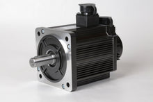 Load image into Gallery viewer, Servomotoren und Antriebe - Servo Motors & Drives
