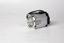 Load image into Gallery viewer, Servomotoren und Antriebe - Servo Motors &amp; Drives
